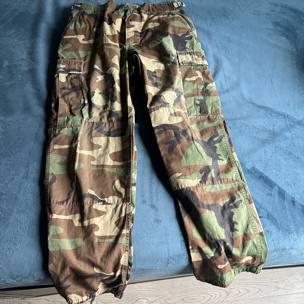 Vintage camo pants